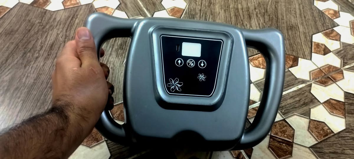 📢 للبيع جهاز مساج كهربائي متعدد الرؤوس😱😉
🔹 جهاز مساج عالي الجودة يساعد على: ✅ إرخاء العضلات ✅ تخفيف الشد والتعب ✅ تحسين الاسترخاء بعد التمارين أو يوم العمل بافضل جودە و ترتاح ویا
🔸 الحالة: نظيف ويعمل بكفاءة ویاها کرتون مالتە. 💰 السعر: (24الاف)📩 للاستفسار أو الشراء راسلني على هذا رقم
(***********)Krkrrrjrj
