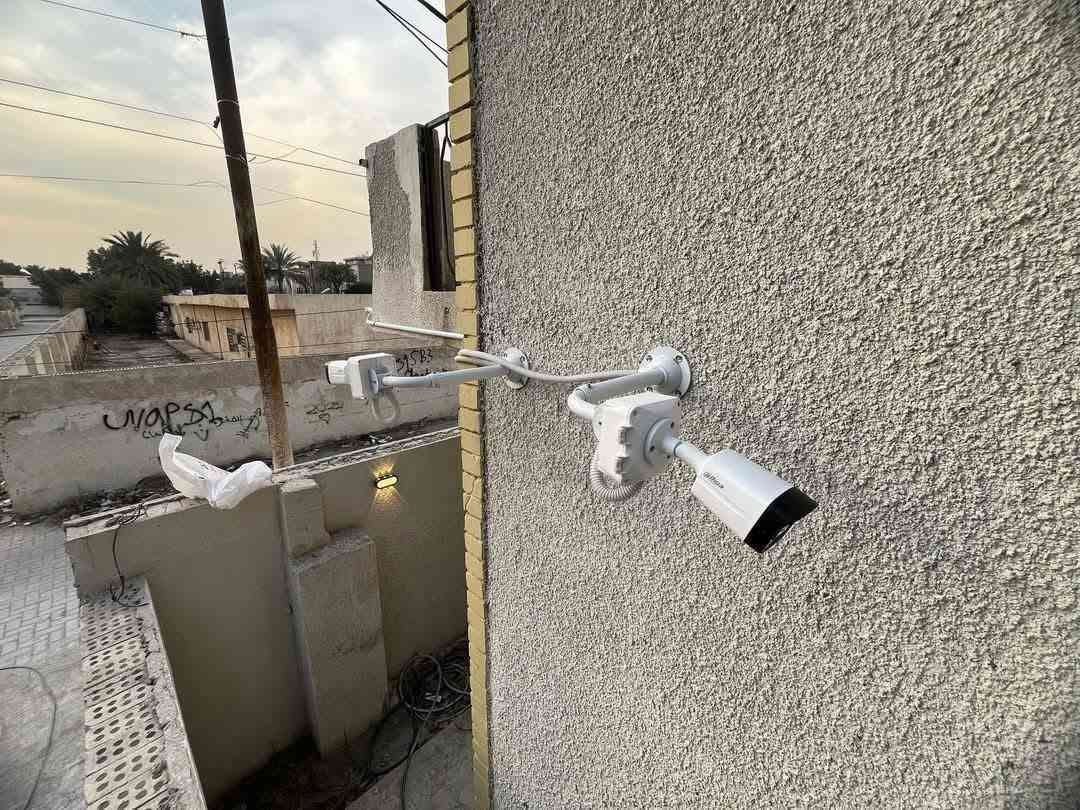 تنصيب  وصيانة كامرات المراقبه بادق تفاصيلها واخفاء الكيبلات  ..
بيوت و محلات  والدوائر الحكومية 
للاستفسار يرجى مراسلة الصفحة
أو الاتصال على الرقم التالي واتساب  )

***********

