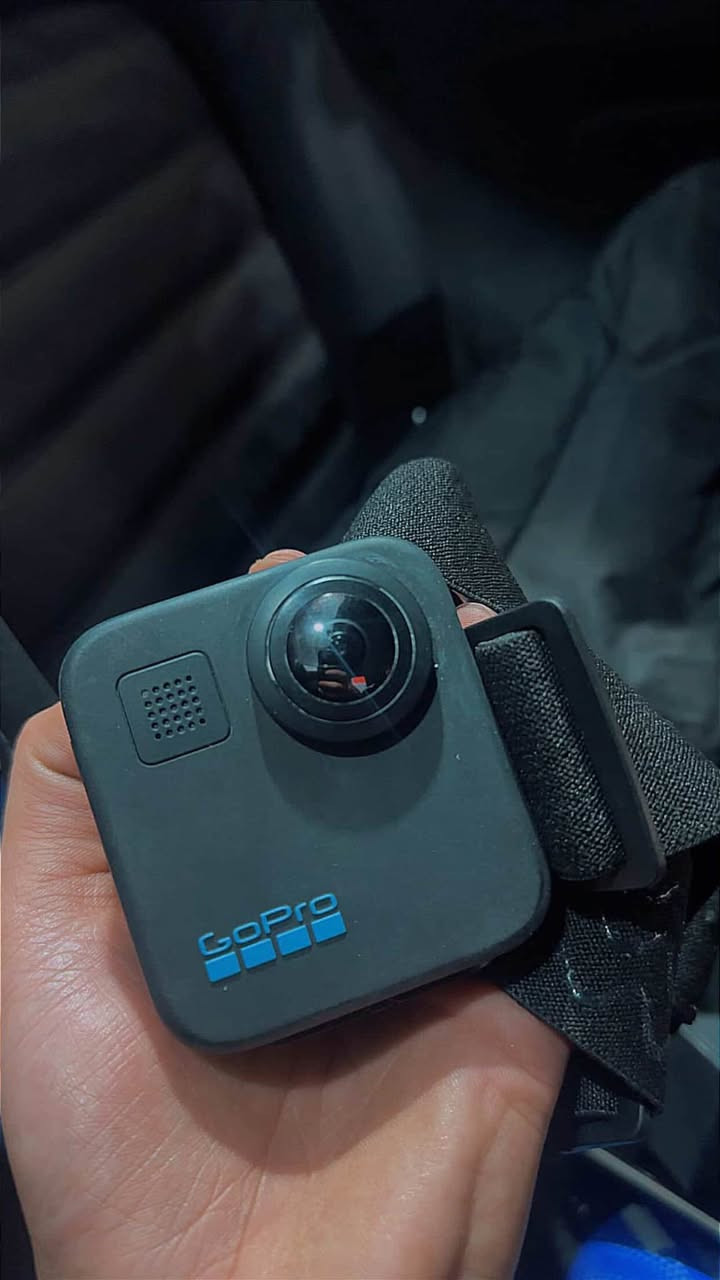 السلام عليكم…
كامره كو برو للبيع جدا نضيفه استعمال شخصي 
تصوير 4k و 360 
للاتصال 

*********** بغداد, العراق
