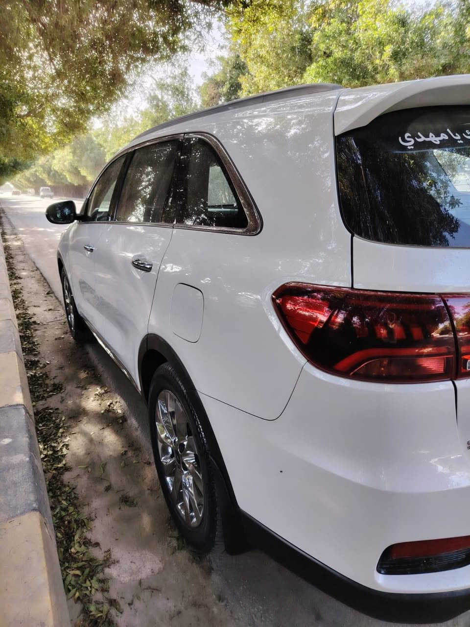 سورنتو خليجي موديل2020 بنوراما لسيارة بسمي اني مطلعهة من لوكالة كفالة عامة 
محرك 6سلندر 

 

7 راكب

كشنات جلد لونين 

حساسات أمامي خلفي

جنطة كهرباء 

بصمة

اللايت عالي ناصي زنون 

لد نهاري ليزري امامي 

بك لايت ليزري LED

اوتو هولد 

ترحيب

درايف مود

شحن وايرليس بلوتوث 

تحكمات ستيرن فول  

كامرة دوارة

تبريد 3 قطع مع تحكم منفصل 
سعر 268 وبي مجال بسيط

***********

مكاني نجف
