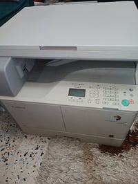 طابعة كانون • ٢٢٠٢ • عاطلة