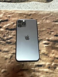 آيفون ١١ برو • ٥١٢ • فيس ايدي شغال