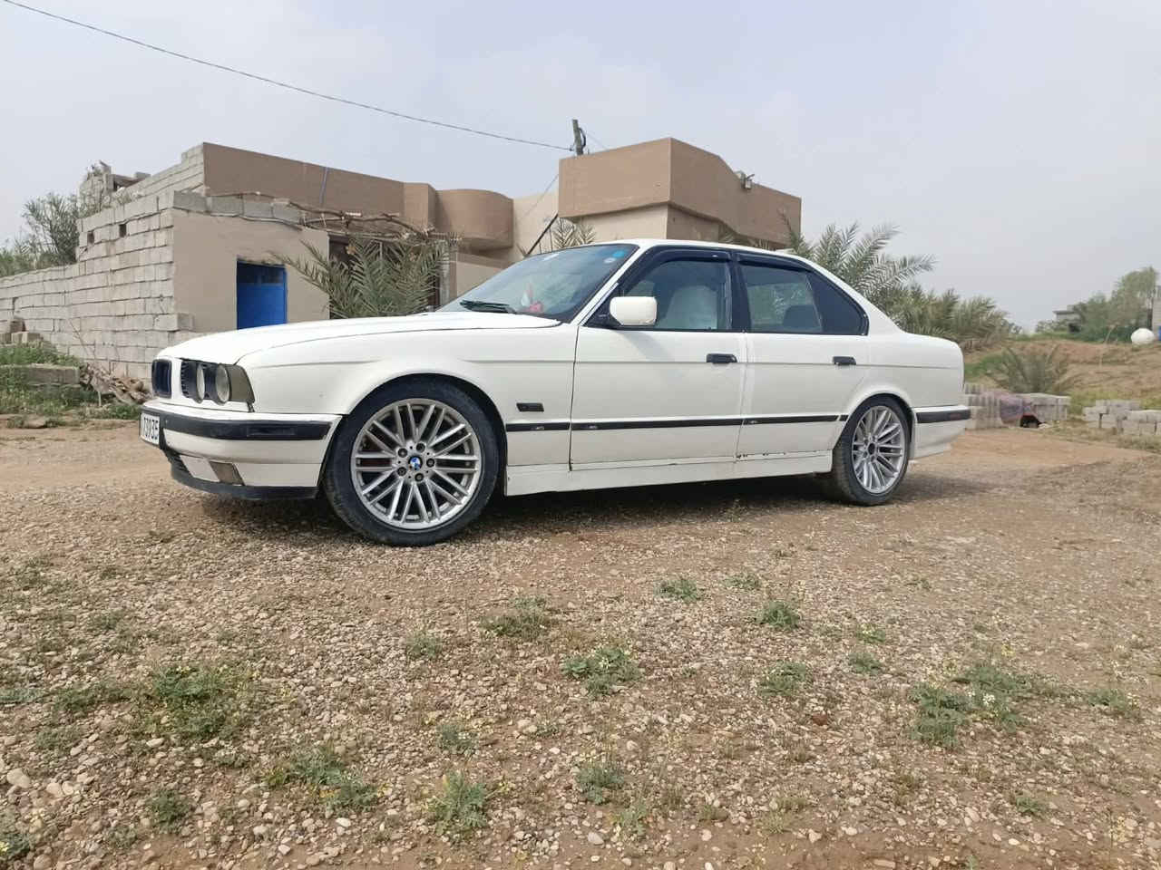 سلام عليكم بيم ٥٢٥ اصل فصل مكينه تك فانوص بيها خيط بخار سياره بسمي نفس ليوم احولك نسويه لحد ٣١ سياره صدر جديد نضيفها مابيها ضربه قويه بس. طخه خفيه وخلص مكاني ديالئ جلولاء ***********.    سعرها (٥٠) بي مجال حك جيه
