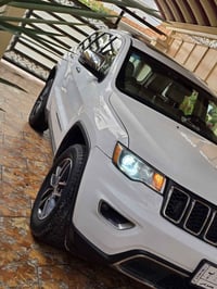 جراند شيروكي • ٢٠١٧ • حادث بسيط