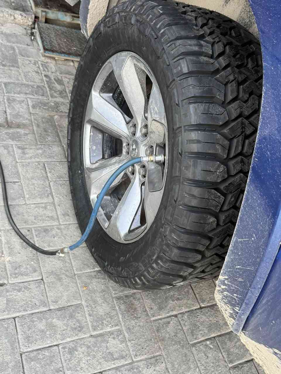 اطارات ويلات جبلي وناعم جميع القياسات العنوان بغداد حي العامل مجمع الواسطي رقم الهاتف ***********
