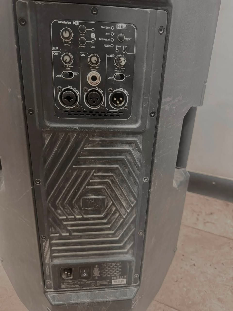 سماعات منتوربو B115 زوج كهربائي تك مصلحه وتك بلادي سعرهن 500
خاص او وتس اب موجود تجي تفحص يلا تاخذ 
***********
