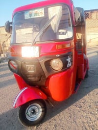 للبيع موديل 17 رقم وسنويه شرط التحويل مكاني بغداد ارشاد السعر 4300 وبي...