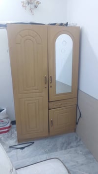 كومدي • شماعة ملابس • غزاليه