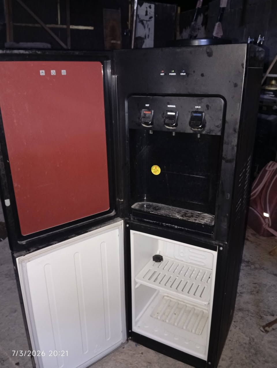 غراض مستعمله شهر كله نضيفه غساله كرافت قبق هايدروليك مكيف جبسون كلش راقي او براد او ميز طعام


**إذا كنت صاحب هذا الإعلان وتريد حذفه لأي سبب، رجاءا أرسل رسالة إلى الدعم الفني**