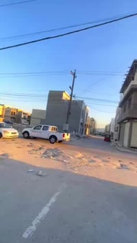 مستمرين عروووض حلوة متخلص  هيكل مساحة 50طابقين ونص 3غرف نوم  مجاورة لر...