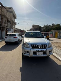 برادو 2008  خليجي  مكفولة كفالة عامة لا صبغ ولا ضربه  نضام جكات  ثلاجه...