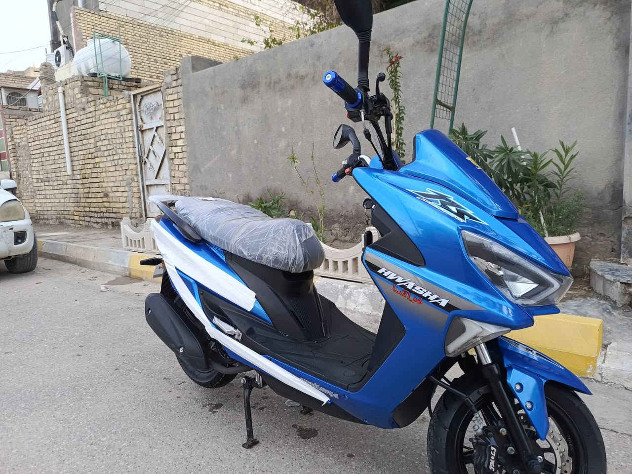 اللهم صلى على محمد وآل محمد
دراجة هواشا صيني محرك امتياز كوري هندر عكس لون مميز محرك بلاد برغي مامفتوح بيهه على وضع الشركه 
كيچات شغاله لايت عالي ناصي بريكات امامي خلفي تخم تاير جديد بيهه شلعه تحفر الگاع شرط بيهه مكاتبه تشغيل عن بعد سويجات 2
مكاني ناصريه الأسكان الصناعي 
للاتصال «***********»
السعر750وبيها مجال
