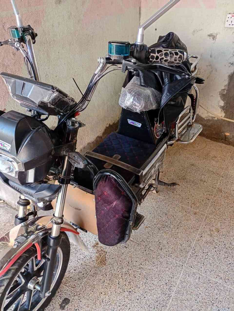 جبلي  موديل23
5بطاريات النوع ماسه ماصارلي 14يوم بعدهن جددع الفحص 
نضافه فول دبل بصمه
جهاز انذار مانع السرقه
السعر 600 وبي مجال 
تواصل عبر واتساب)(*********** مو شراي لا يعلق ولا يرسلني ابو خمسيه لا تعلق العنوان الفلوجة حي رساله
