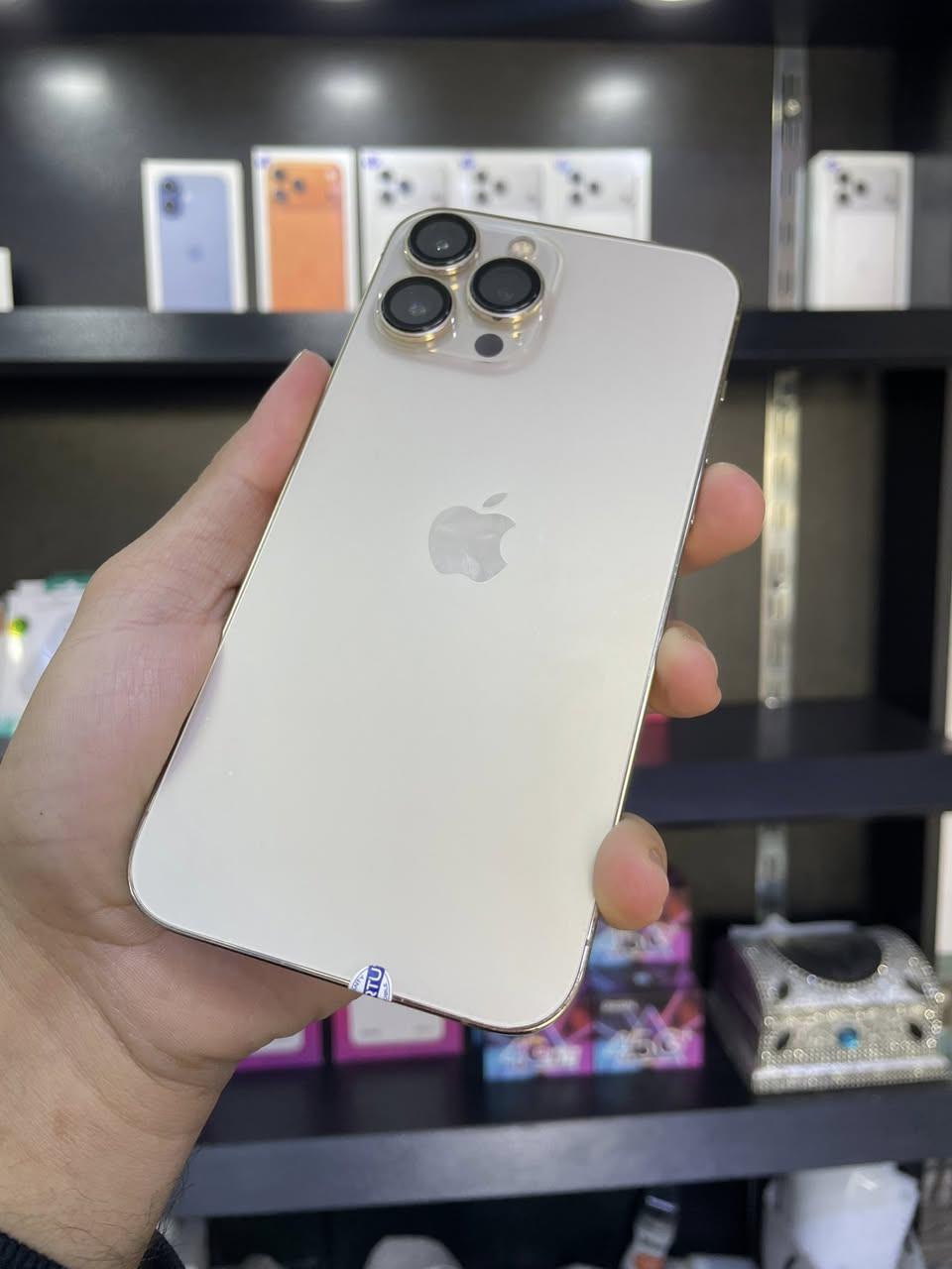 آيفون 13 برو ماكس مستعمل نضيف جداً 
ذاكرة 256 
بطارية 87 
***********
***********
