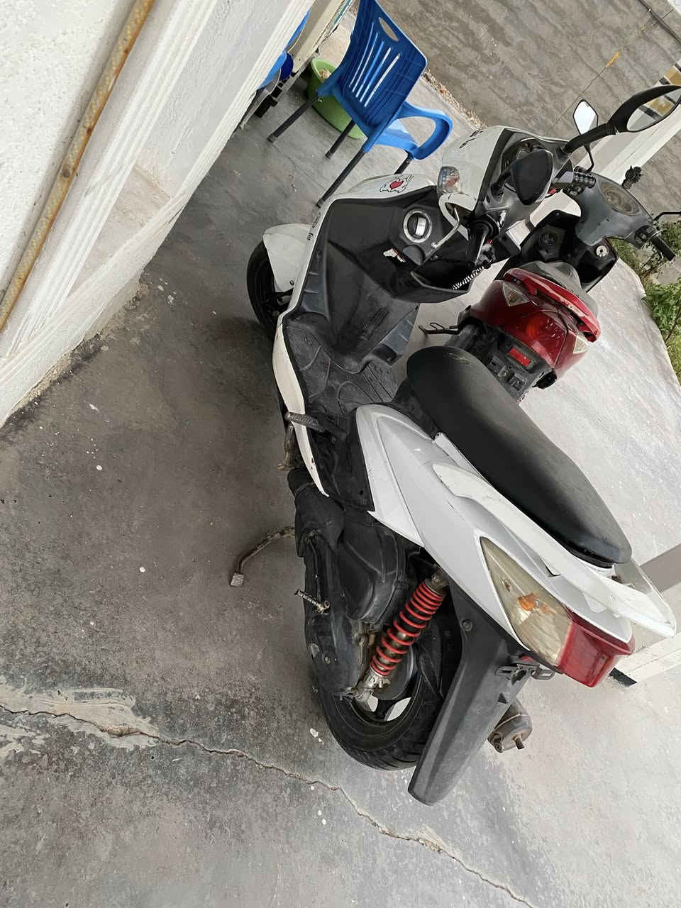 دراجه فول موصفات الهندر شغال سلف شغال دبل اشاره  كلوبات شغاله والشراي يدخل خاص او يتصل على الرقم  

‭0788 631 4759‬
