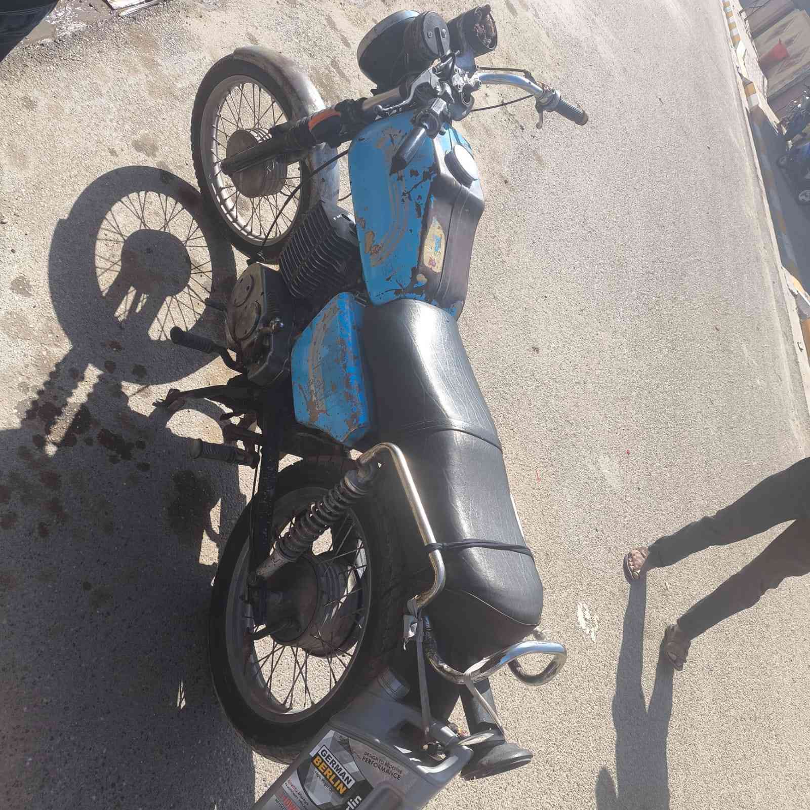 السلام عليكم دراجه 82كصه 2 مكفول نكره بكل وقت 625بي مجال قليل مكان دجيل حي جمعيه  مراوس ايراني نضيف يرهم حسب الاتفاق *********** خاص مفتوح تحياتي 🫠
