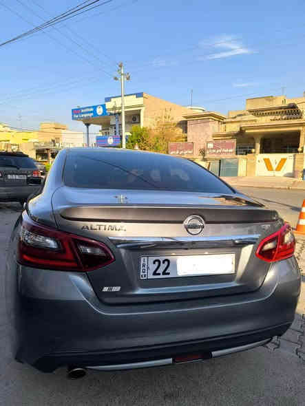 Altima SR  2018
 
فوول فوول SR بێ سلایت 

بۆنیت ، چامرلغ سبوغ 
بستەک دەرگا پەمپ 
نەرمە تەزرەکی هەیە

بێ ناوگرتن ، ئێرباگ سوکان

چوارپستۆن 
مەکینە ٢.٥ کەپس 

سەنەوی کۆنە 

١١٢ هەزار مایل چووە 

نرخ / ١٢٢٠٠ $

*********** واتساپ أربيل

