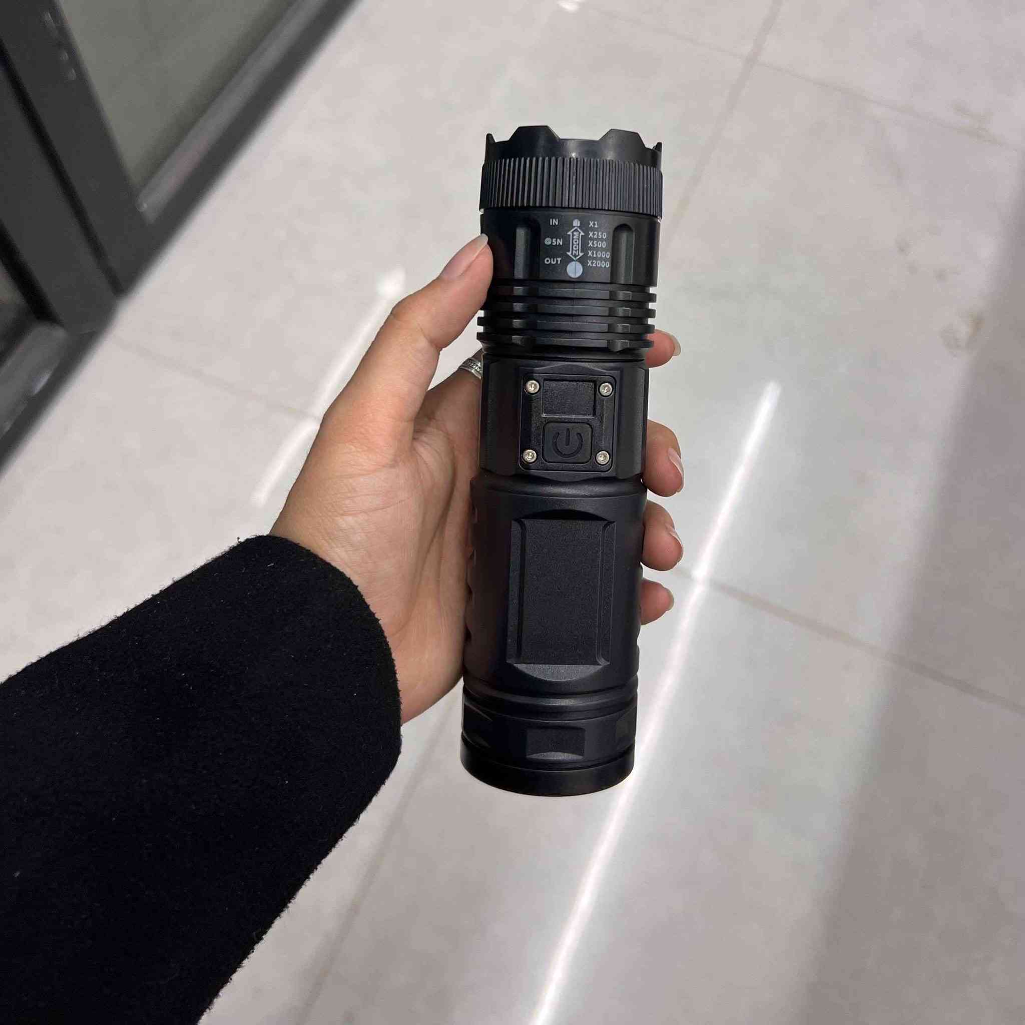 ✨ نورك القوي في أي وقت!

كشاف يدوي USB YT-883 بإضاءة قوية تصل إلى 1200 لومن 🌟
زوم منزلق قريب/بعيد بيد وحدة 👌
3 مستويات إضاءة + وميض 🚨
شحن USB عملي وتصميم خفيف وسهل الحمل 🎒
مقاوم للماء ومناسب للرحلات والتخييم 🌲

خلّ النور دايمًا معك بغداد, العراق


**إذا كنت صاحب هذا الإعلان وتريد حذفه لأي سبب، رجاءا أرسل رسالة إلى الدعم الفني**