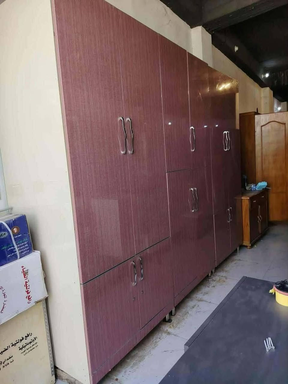 كلاري بيت فراش مقبط نضافه فول
مقسم كل بابين وحد
لاستفسار *********** وتساب خاص
جلولاء سوك السبت
