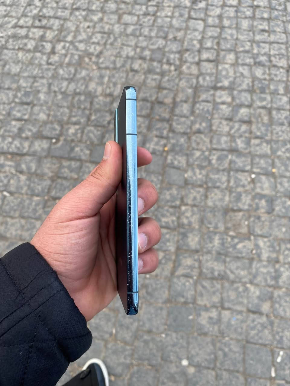 S22+ 128gb 2sim 

Dynamic AMOLED 2X, 120Hz, HDR10+, 1750 nits (peak)
Size 6.6 inches, 105.3 cm2 (~88.3% screen-to-body ratio)
Resolution 1080 x 2340 pixels, 19.5:9 ratio (~393 ppi density)
Protection Corning Gorilla Glass Victus+

Snapdragon 8 gen1 
 Video :8k 24fps 4k 60fps

نرخی ٢١٠دۆلار و کەمەک مەعمەلە، تەنها ئیتاڕەکەی شوختی هەیە، شاشە و پشتەکەی زۆر خاوێنە. أربيل, العراق


**إذا كنت صاحب هذا الإعلان وتريد حذفه لأي سبب، رجاءا أرسل رسالة إلى الدعم الفني**