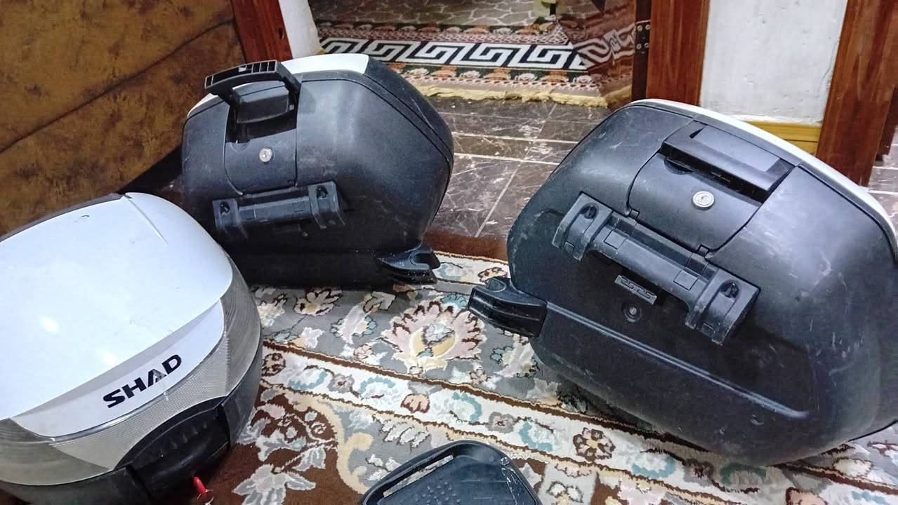 جنط دراجه رحاله يفيد اهل الدلفري او جماعه الرحاله او اهل صيانه جماعه الانترنت جنط المانيات اصل مال دراجه بي ام ٢٠١٦ جدد كلش ومطريات ميطب بيهن مي السعر ١٠٠ الف قفل ***********
