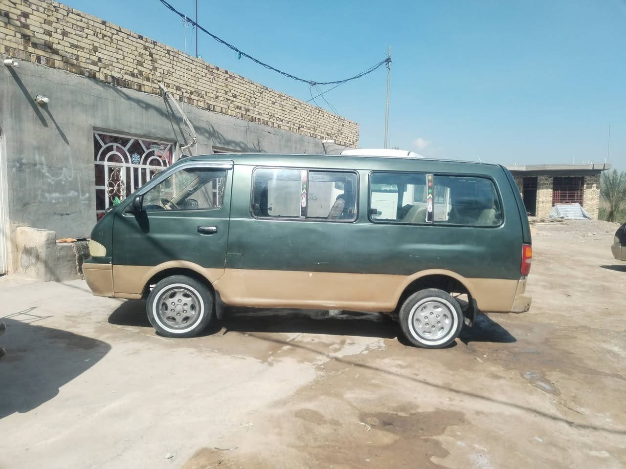 سلام وعليكم للبيع بريجو موديل ٩٩ رقم بغداد مكينه وكير واكسن جدد شواصي بس واحد امعمر جاهزه السياره السعر ٤٨ وبيه مجال مكان بابل *********** ***********
