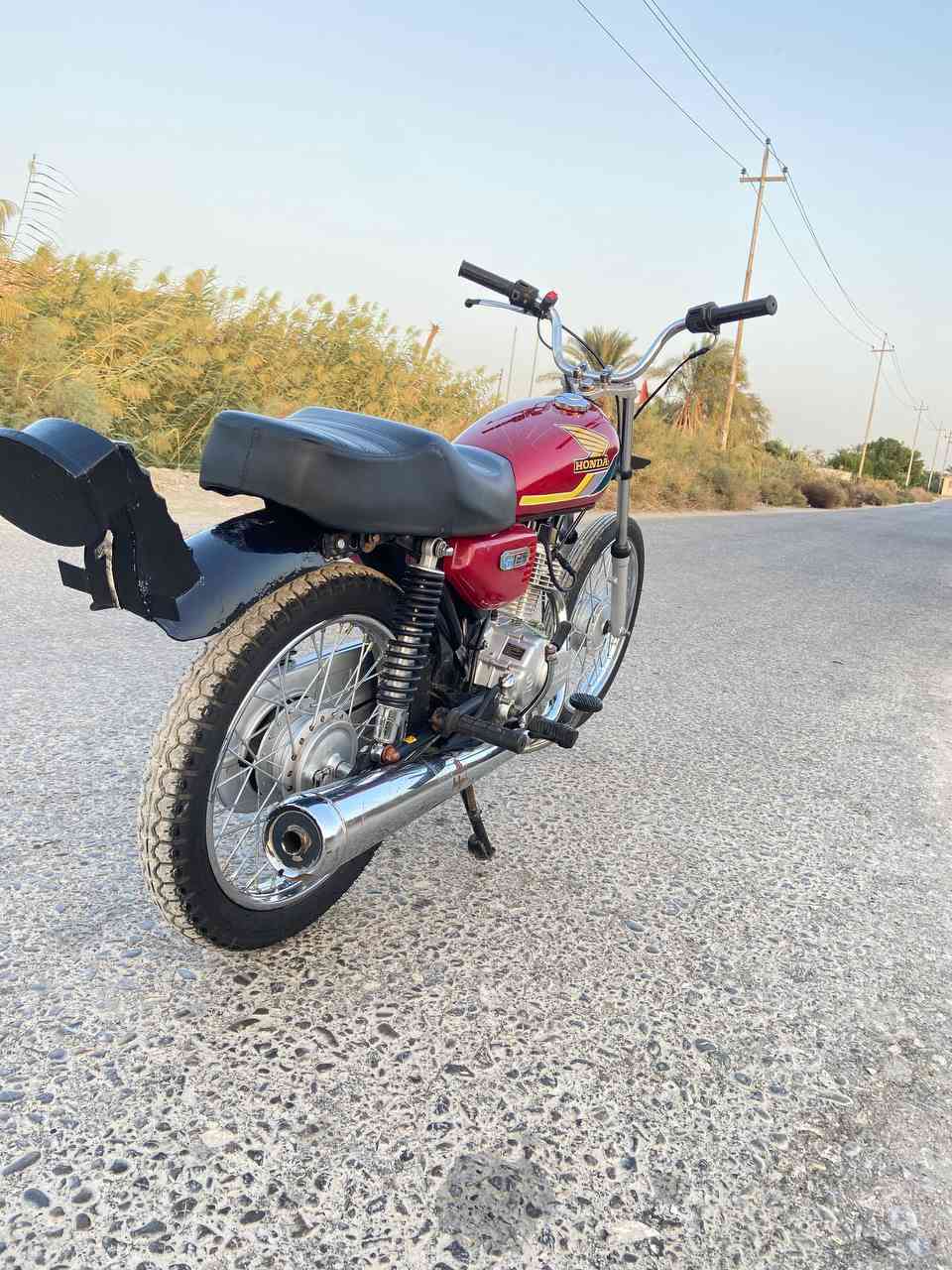 السلام عليكم. دراجه نامه للبيع. موديل 24 كلك. مكينه سيجي نامه. مبدل بس ولفات. سعر 600.مكان سوق الشيوخ. رقم الهاتف:***********
