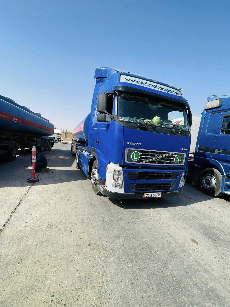 السلام عليكم فالفوو شيطان 2002حجم 460طوناج جي بي اس كيراوتماتيك تخم تايرر تصريح امني سنويه 2029شرط التحويل بويلر كهربائي تنكي مصلاوي سبرنك السياره جاهزه عل شغل مكانهاا بيجي السعرر270$وبيهاا مجال
***********
