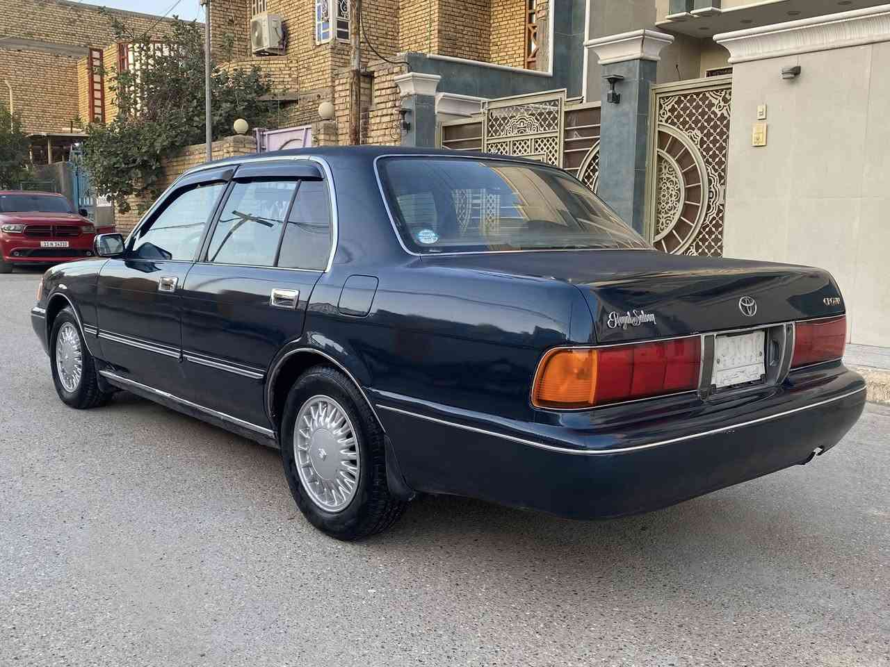 السلام عليكم ارنب طويل للبيع اكسن ثلث قطع رقم بصرة مشروع وطني مكفولة كص ونقل و عيب شرعي وضربه  قويه مصبوغه جماله مكينه وكير اثنين ونص جدد حدادية جديده تخم تاير كهربائيات كلها شغاله شاشه سنتر لوك دواخل جديده مانقصها شي سيارة احلا من الصور السعر 75 بيها مجال العنوان الناصريه مركز للأستفسار ***********
