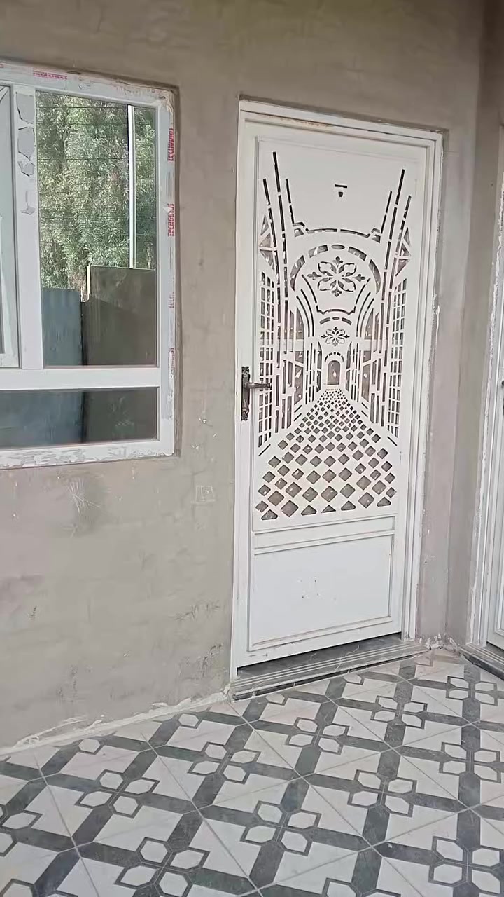 دار للبيع مساحة 150 متر سند زراعي 25خدمات كامله منطقة قولان تبة قرب حي السماح وحي التسعين للستفسار على ***********
