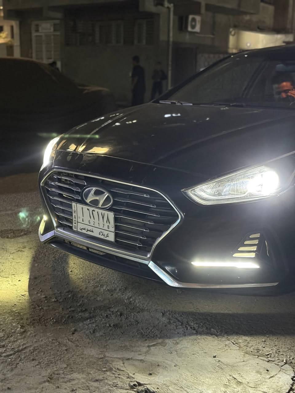 سلام عليكم سوناته 2018 للبيع رقم كربلاء سيارة وارد امريكي حادثة جاملغ و بنيد و بيهة اربع اصبع بل قامرة خسفة ما مصلحة ع وضعيتهة بعدهة يعني ترجع ع بارد 
موصافت عادي حلوة نص فول رادرات كامرة دوارة بعد بيهة مواصفات حلوة شاشة كبيرة سيارة كلش جديدة ونضيفه بعد احلة من الصور 
العنوان بغداد الحرية 
***********
