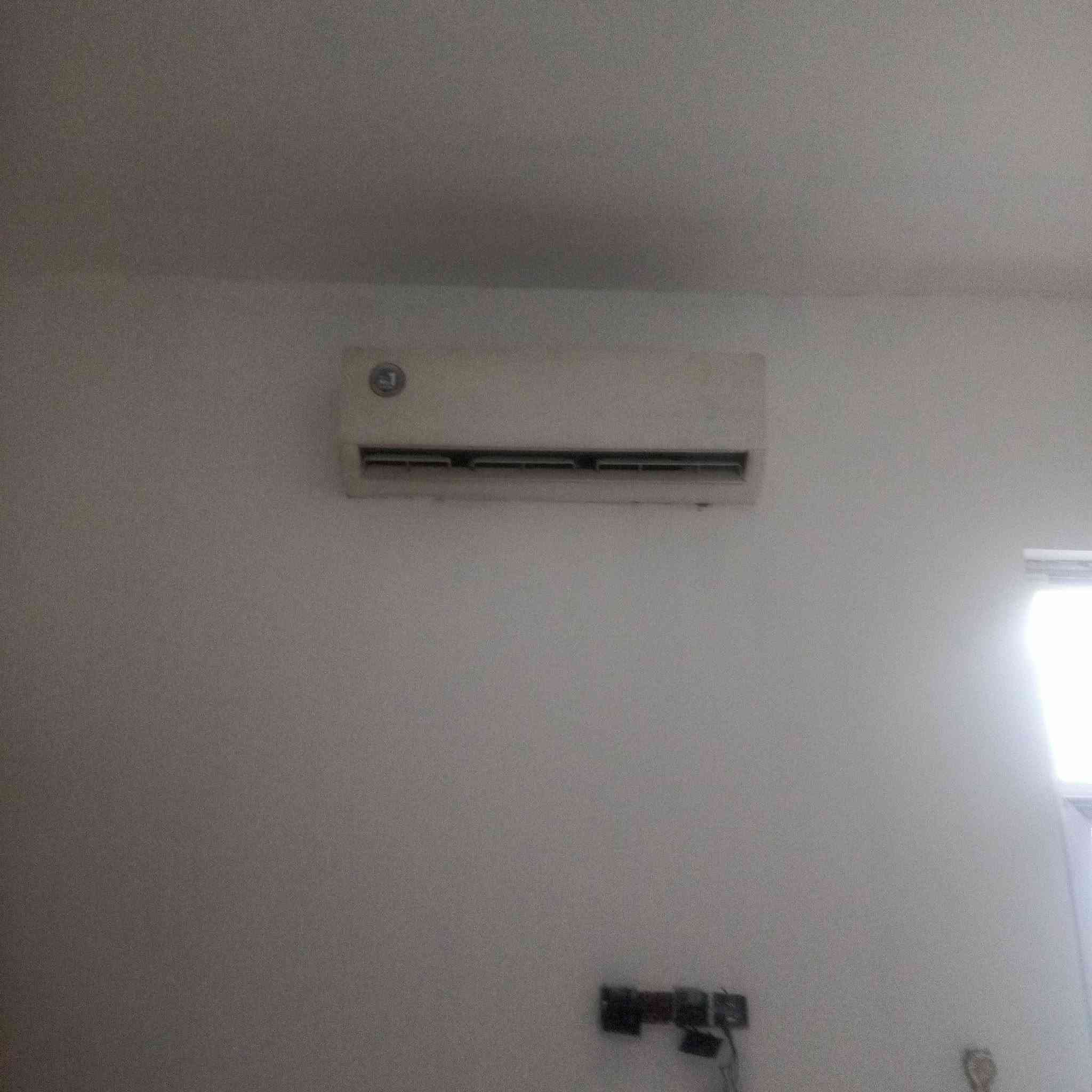 سلام عليكم سبلت ميديا طنين أنفيرتر مستعمل شهر واحد استفسار ***********
