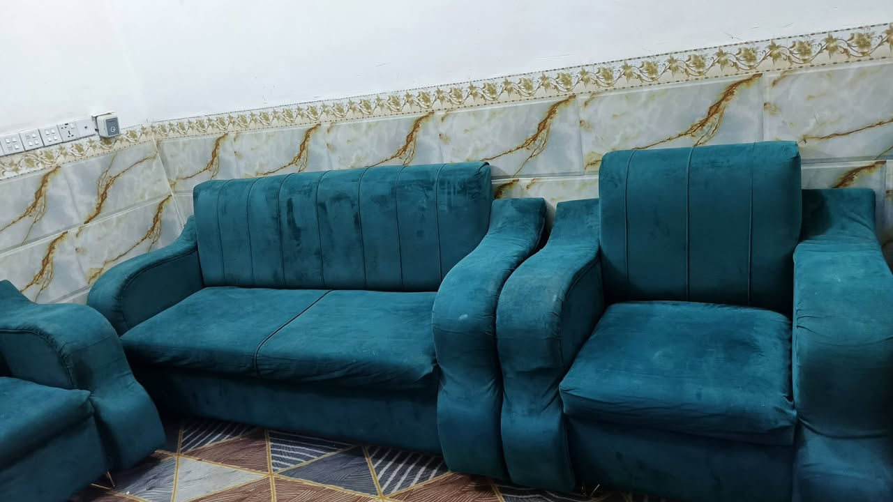 تخم تزكام خمس قطع عشر نفرات مكاني ناحية الصلاحيه وعندي توصيل تفحص يلا تاخذه
***********
