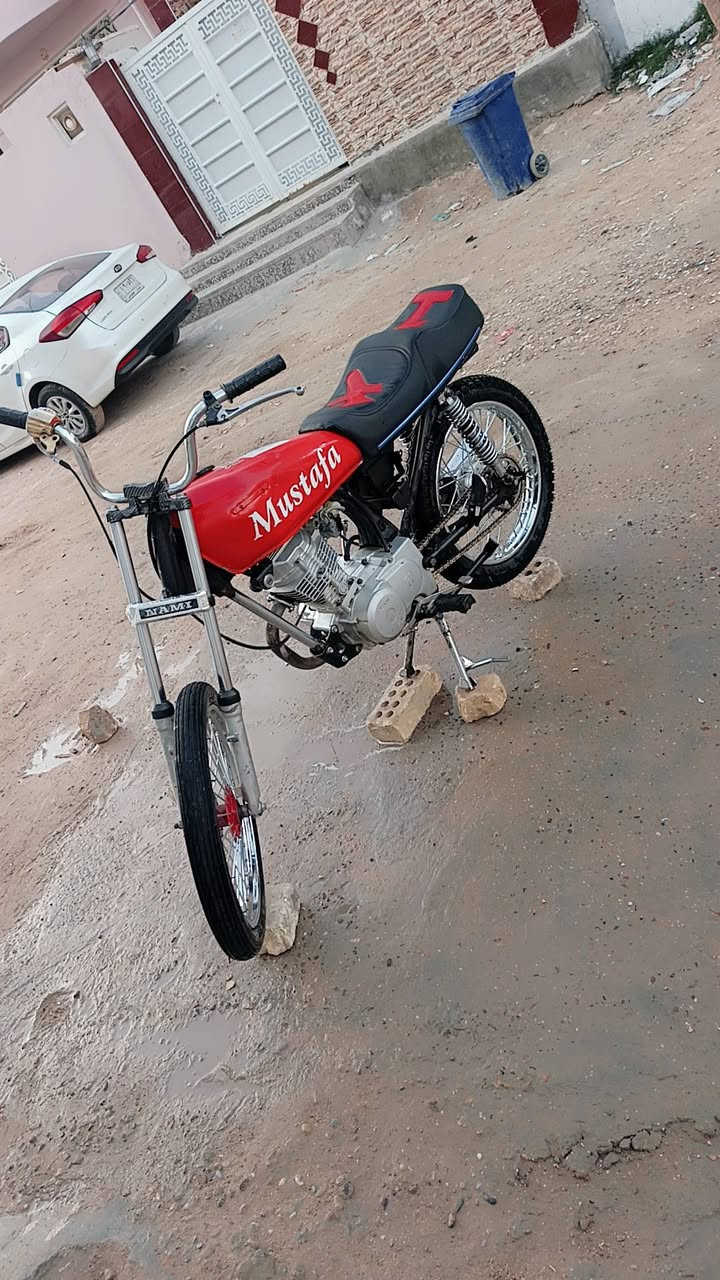 سلام عليكم دراجه اربعة كير مديل 18 سكنر السعر انتصل على الرقم ***********
