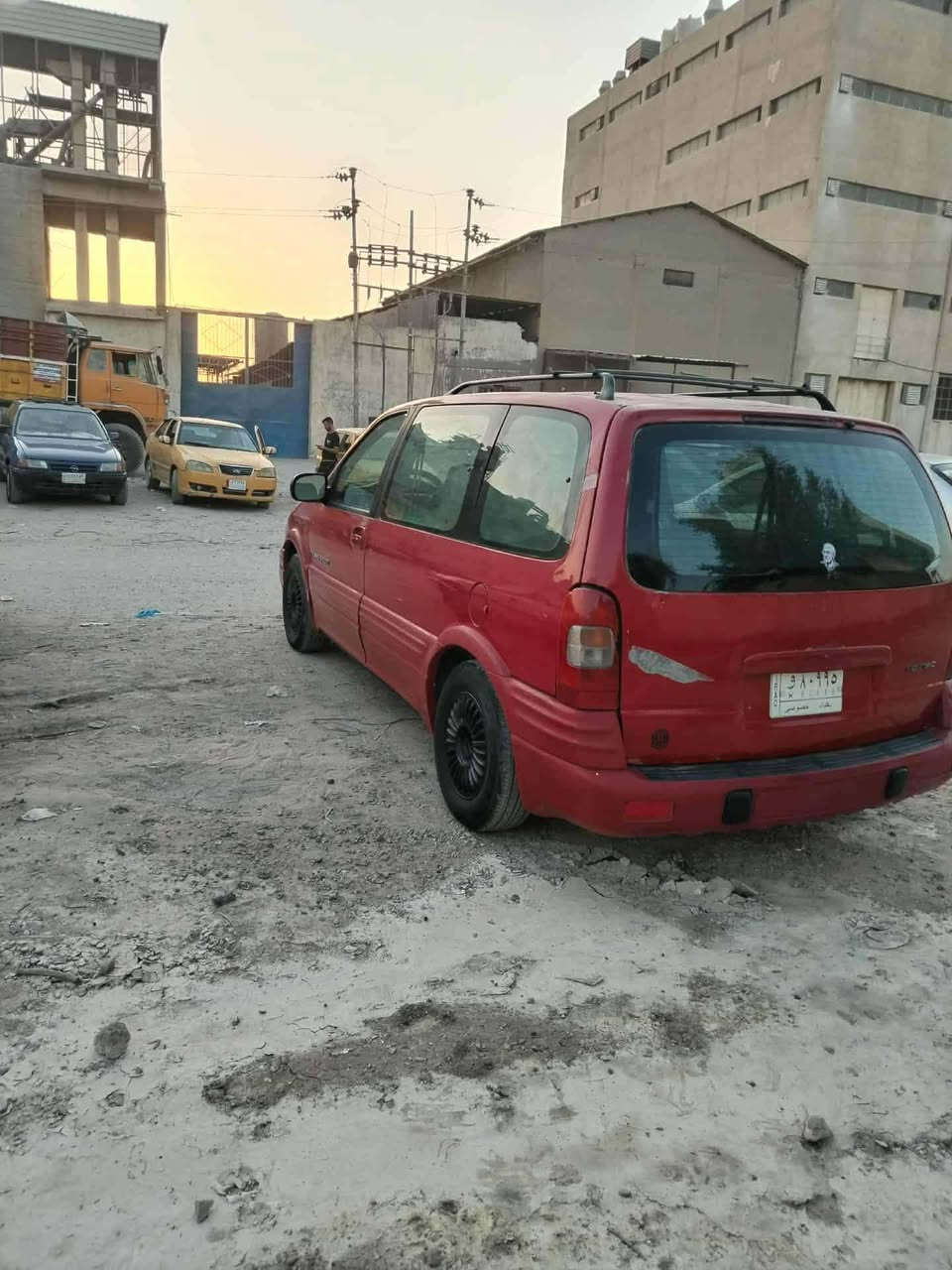 للبيع ..
بونتياك ترانس سبورت موديل 98 
7 راكب 
رقم بغداد الماني
سنويه لغاية 27 شهر 11
السعر 43 $   وبيهه مجال 

السيارة موجودة بالنعمانيه


**إذا كنت صاحب هذا الإعلان وتريد حذفه لأي سبب، رجاءا أرسل رسالة إلى الدعم الفني**