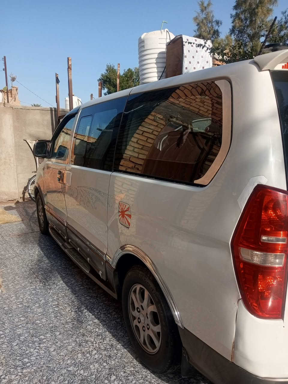 السلام عليكم سياره مسكر اصل موديل 9 سياره باسمي رقم بابل مكاني ناصريه سوق الشيوخ رقم الهاتف***********
