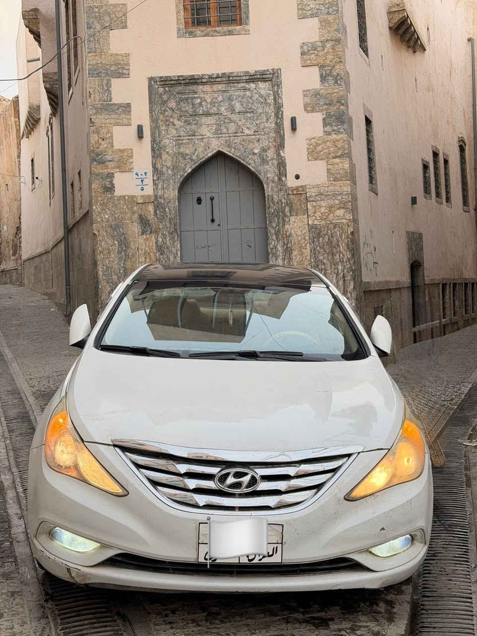 سوناتا 2010 مضلع 
خليجي محرك 2000دوش اقتصادي المرغوب 
محرك كير ستندر لا تنقيص لا بخار
حدادية جديدة وايرمنية كلها شغالة 
تبريد ثلج 
مري شفط
اشاير مري
تحكمات 
تشغيل عن بعد 
كامرا شاشة 
قمارة مغلفة اسود ( بدون فتحة )
رقم دهوك القديم سنوية ساقطة 
ضررها صفحة النفر بيها داخل التكمه الوسطية وشوية يم الدبل  ومصبوغة حزام بجم صندوق شركة 
مكاني موصل الايسر
البيع قسط 55 مقدمة شهر 3 الكلي شدة (100) داخل الموصل فقط
 ***********
*********** اتصال + واتس موصل, نينوى
