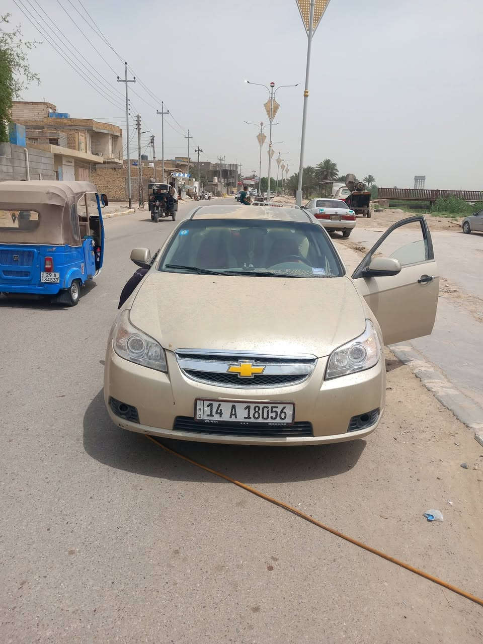 ***********شوفر امريكي موديل ١٣ هزه جديده 
مكينه وكير كامري 
حداد طخم تاير كهربائيات كلها شغاله 
لايت زنون 
نقصها فقط تبريد 
سعر ٤٧
مكان شطره 
***********
