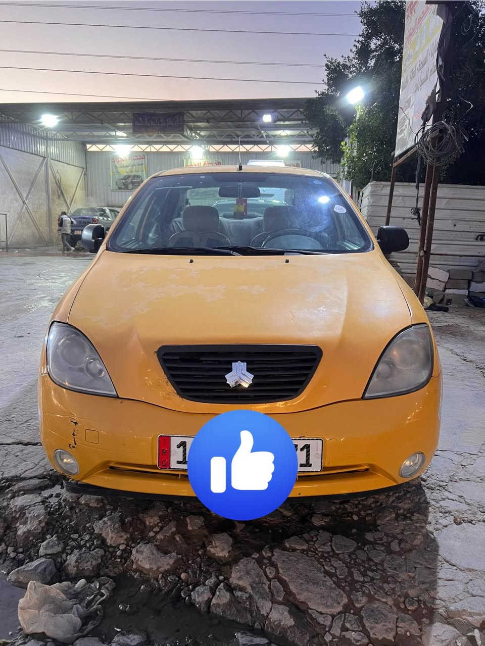 السلام عليكم طيبة مديل ٢٠١٥ للبيع جاهزة رقم بغداد انكليزي السيارة بأسمي السعر ٣٣ ورقه  مامتواجد على الفيس ***********
