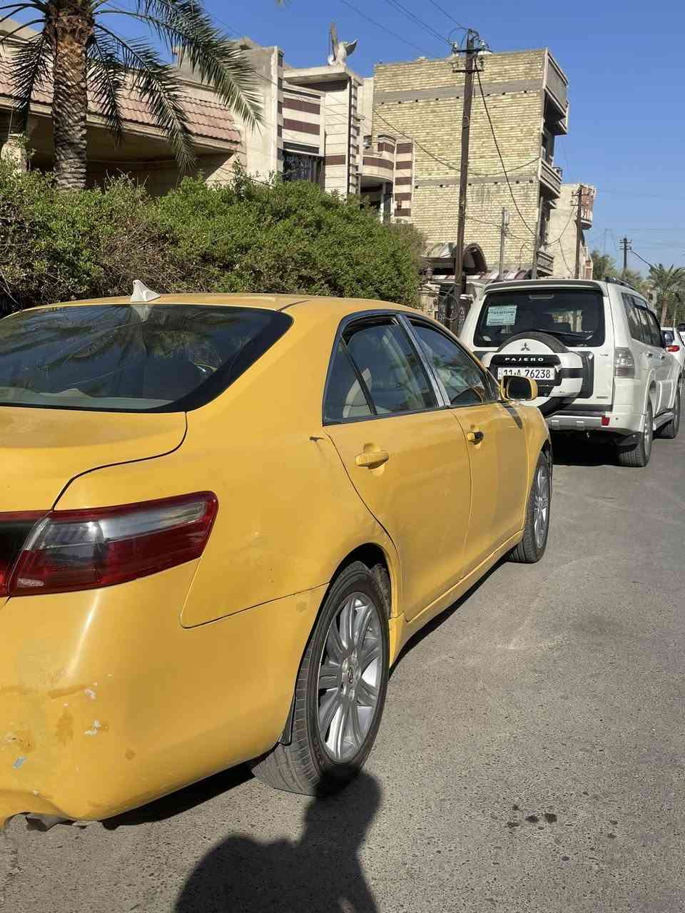 سلام عليكم عندي كامري للبيع او مراوس 2009 محرك و كير جدد تبريد خير من الله محرك اربع سلندر بيه منضومه غاز يعني انسه صرف البانزين تراي وين ميعجبك بيه منضومه زنون لايت تايرات جدد ضربته خشم البنيد فقط سياره جديده فقط يحتاجله صبغه سعر 72 وبيه مجال للطيبين رقمي للاستفسار ***********
