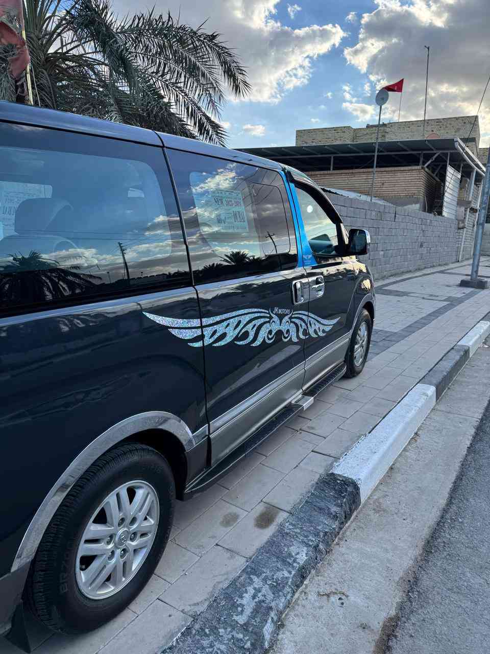 سلام عليكم للبيع ستاركس مديل 2017 مسكر  تحويل ثاني يوم سياره كلش جديده وجاهزه بيها فقط قطعه صبغ باقي كفاله مكينه نص بنص دبلو سياره مال جناي حداد تبريد دوشمه ارضيه طخم تاير سعر 215 ابو ل 200 لاتخابر مكاني البصره القرنه للاستفسار ***********
