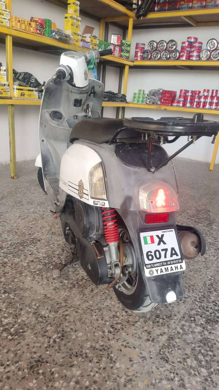 #سلام عليكم. 👋🏾
ماكس بوليس للبيع.؟ 
نضيفه. ✋🏾
 شلعه فول! 😴
معدل طيران 🧐
ي نواقص مابيه دراجه شوفت عينك 👁
سعر 750وبيهه مجال للطيبين💤
مكاني نجف عباسيه***********
واذا مو شراي لا تعبني. 🤐
