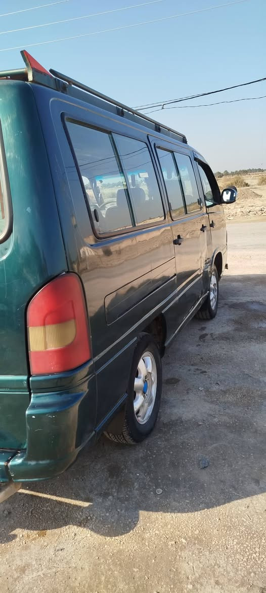 سلام عليكم ستانا للبيع موديل 96  راعيه يريد مداور كير جديد مكينه جديده حداديه خير من الله مكان سياره بابل القاسم السعر (75) وبيها مجال استفسار ***********
