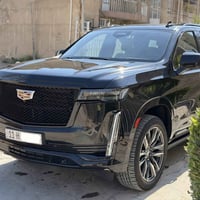 كاديلاك 2023 اسكاليد خليجي ضمان وكاله المنصور رقم بغداد باسمي  ماشيه ٦...