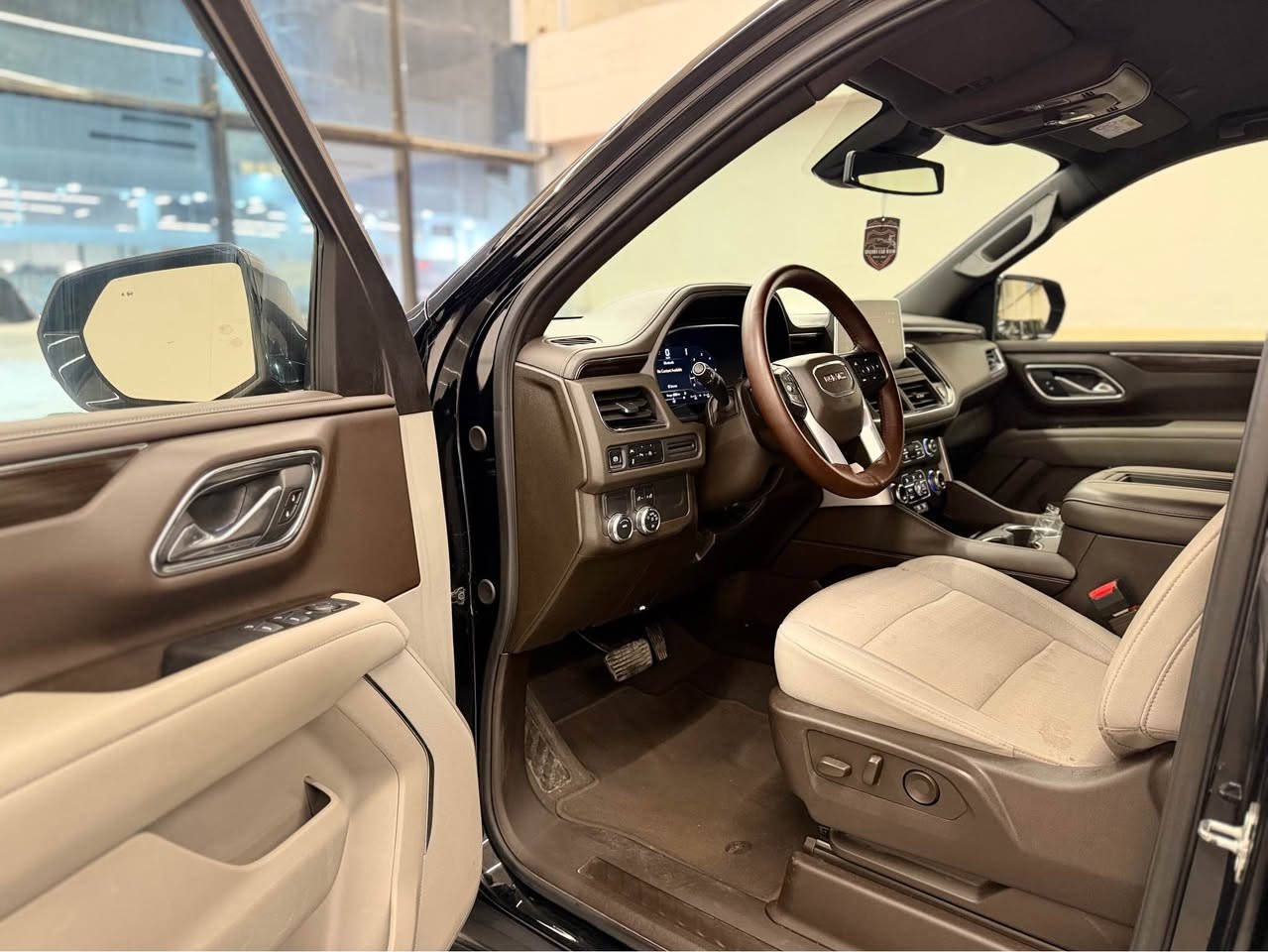 خليجي وكاله GMC 2024 SLE ماشي 63 الف كيلو كفاله عام فقط شخط بل باب مكان أربيل شركه مصطفى كارس بيع مراوس سعر 495 ورقه للاستفسار 
***********/*********** أربيل, العراق
