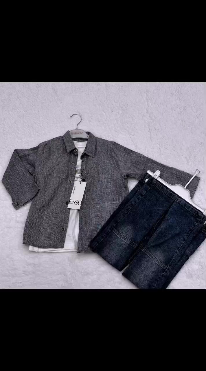 #مجمع_الهلالي
#بدلات_بهاري،🇹🇷
#عرض_خاص
#السعر_بلاااااش🔥🔥🔥#_بس15000
#القياس_من_سنه_الى_خمس_سنوات


**إذا كنت صاحب هذا الإعلان وتريد حذفه لأي سبب، رجاءا أرسل رسالة إلى الدعم الفني**