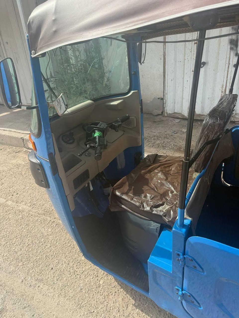 سلام عليكم تكتك للبيع
موديل2021شهر10مرقم
كفاله عامه كشر ومكينه وكير وكسل 
تراي زيرو وين ميعجبك شغل وطلع 
مكينه خرسه 
بيهه بارد4اصابع بل لغد
مكاني بغداد 
الاستفسار /***********
