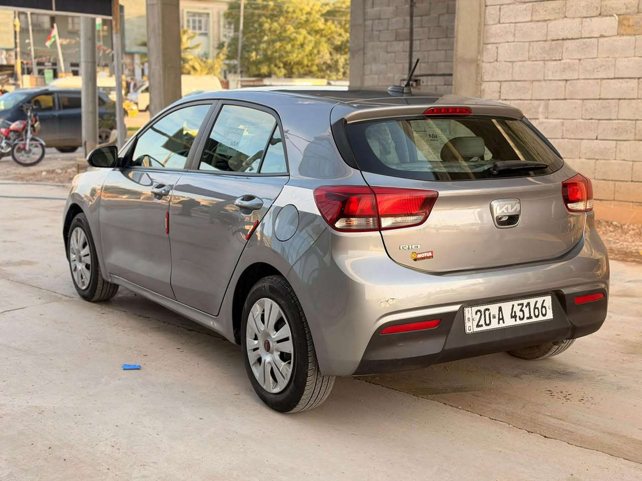 هاش باك  2023. وين اللي يدور سيارة مناسبة . جديدة . ما ماشية  . جوه السوك (( 96 )) ورقة ومجال بسيط 
حادثها جاملغ وباب وربع البونيد صور حادث و سونار داخل منشور 
سيارة جديدة بمعى الكلمة ماشية 30 الف فقط  محرك ١٦٠٠ دوش دبل نوزل حساس امامي مانع انزلاق نظام سبورت كاميرا خلفي دواره شاشه كاربلاي تحكم ستيرن من الجهتين 
رقم ديالى انكليزي 
 
مكان السيارة ديالى خانقين

رقم صاحبة السيارة *********** بي واتساب خناقين, ديالى
