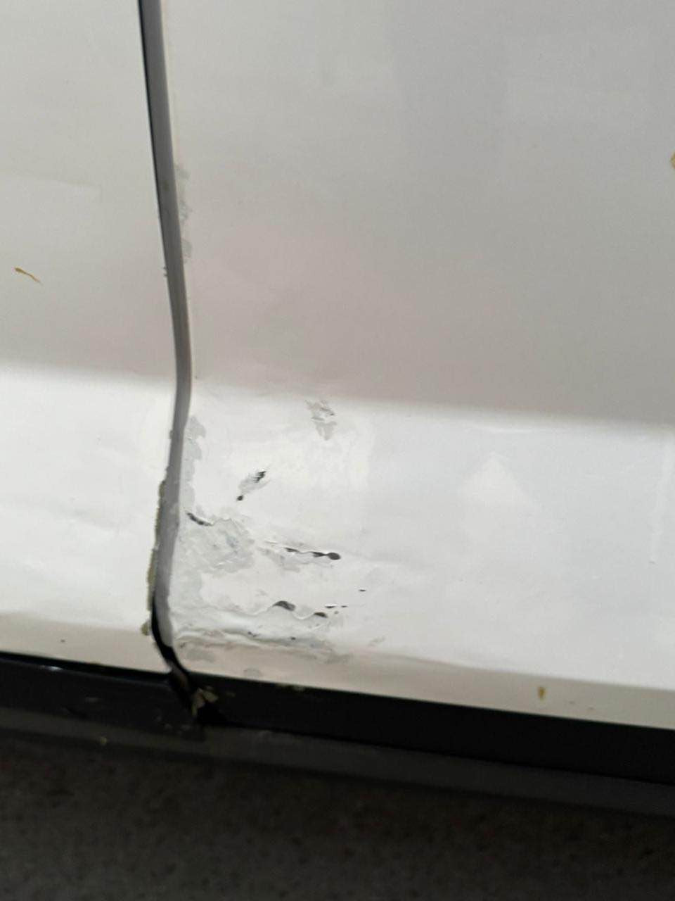 هونداي كريته 
مديل :24
لون :تو كلار اسود او ابيض 
موصفات: سياره فول بنرامه 
ماشه :22الف
سياره بيها بارد بل باب سابق او صف سايق 
السعر : 165
رقم :*********** البصرة, العراق
