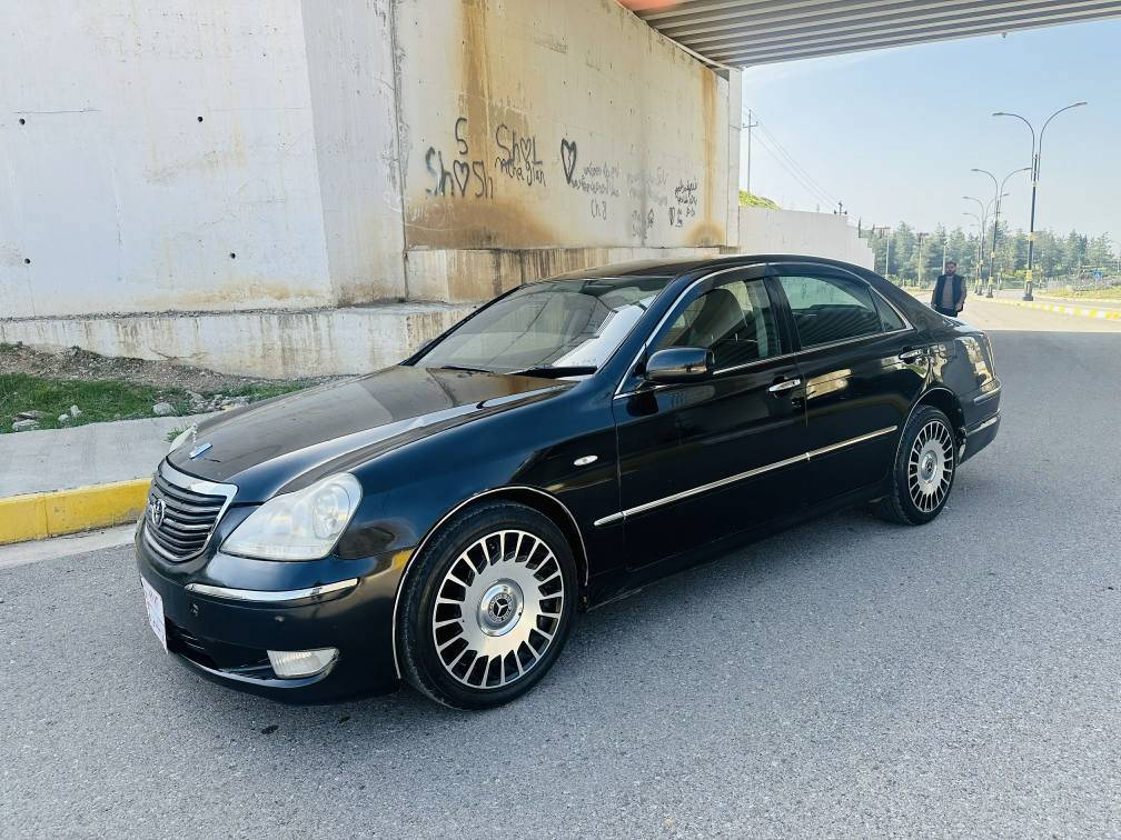 ماجێستا مۆدێل 2005 مووس  مەکینە و گێڕی گەورە دە بڵی حورکراوە قە بات مواسفات بە س سلاید نیە 4 ویلی مایباخی لە ژێرایە تایە ی تازە هه موو مواسفاتەکانیشی ئیش اکات 5 دوگمە یە 48گەڵا قفڵی هەلبجە *********** حلبجة, السليمانية
